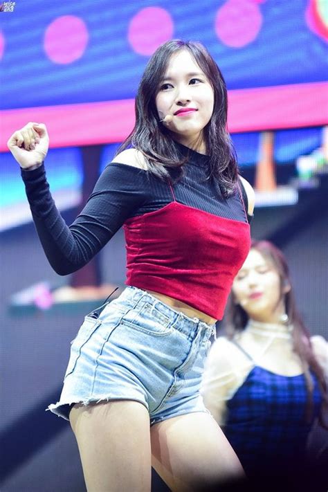 10 Times Twices Mina Was A Stunning Body Line Queen Koreaboo