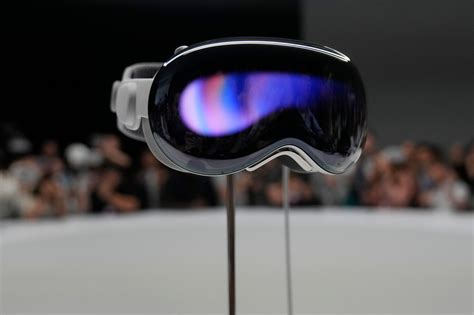Augmented Reality Headset Vision Pro Is ‘most Advanced Device Ever’ Apple The Independent