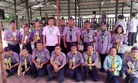 Usai salam perkenalan dengan semua ahli panel,kembali kita kepada topik forum kita iaitu gejala buli dalam kalangan pelajar: Kem Muhibah tingkatkan 'soft skill' dalam kalangan pelajar ...