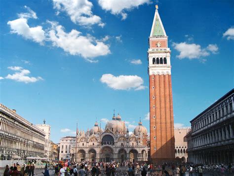 Verdi, 1, 45035 venezia, ve sulla mappa numero di telefono: Turismo religioso a Venezia - La Basilica di San Marco