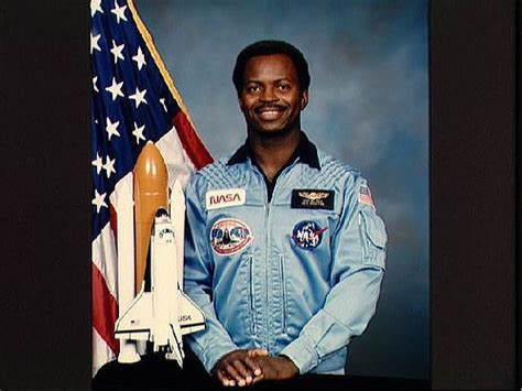 Nasa Astronaut Ronald Ervin Mcnair Black Astronauts Space Shuttle
