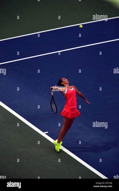 Roberta Vinci Victory Over Serena Hi Res Stock Photography And Images