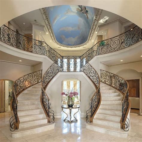 37 Amazing Double Staircase Design Ideas With Luxury Look Huis