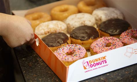 Dunkin Donuts Will Cut Its Doughnut Menu At 1000 Locations Myrecipes