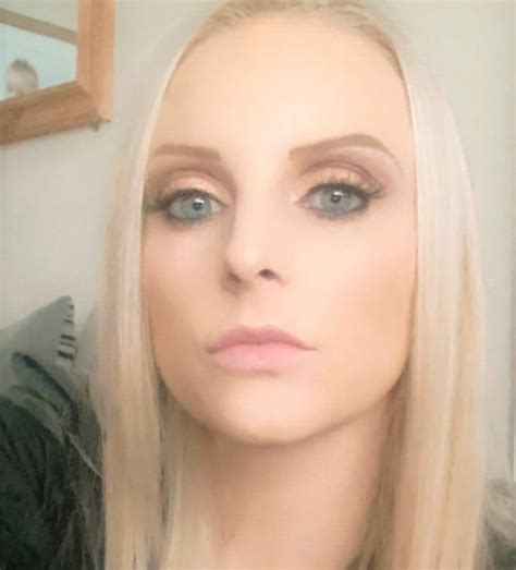Greater Manchester Police On Twitter Missing I Police Are Concerned For Sara Mcdermott 33