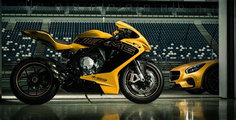 Mv Agusta Et Mercedes Amg C Est Fini Moto Journal