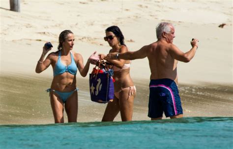 ミシェル・コケインは、バルバドスの休暇でビーチに出かけます 83 写真 ヌードセレブ