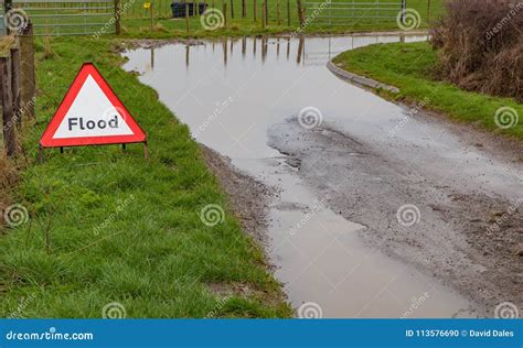 A Flood Warning Road Sign Stock Photo Image Of Traffic 113576690