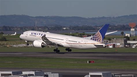 Inaugural United Airlines 787 8 Dreamliner Takeoff From Auckland