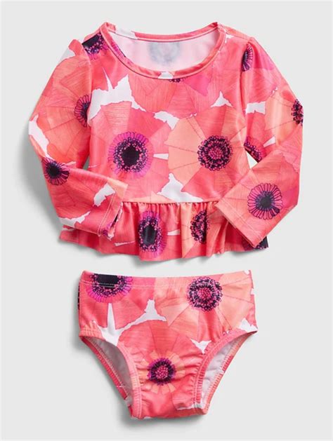 8 Cute Newborn Swimsuits That Offer The Best Uv Protection Swimsuits