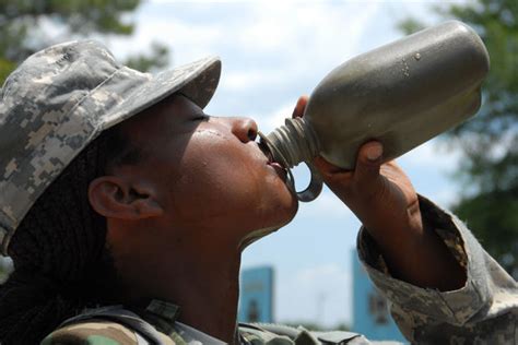 However, with all the benefits of drinking water, it is possible for you to drink too much water and it can even turn fatal. Drinking Too Much Water | Military.com