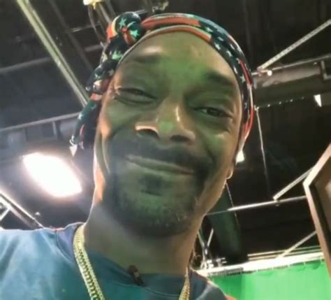 Look Snoop Dogg Gets A Real Xbox Series X Fridge Cake And Console