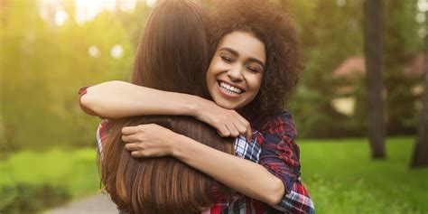 6 Health Benefits Of Hugging My Cool Random Facts