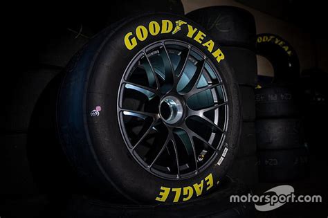 Последние твиты от nascar (@nascar). NASCAR shifts to center-locking wheels for 2021