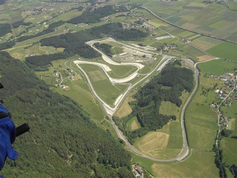 See a recent post on tumblr from @frenchcurious about österreichring. Österreichrundflug Pfingsten 2007