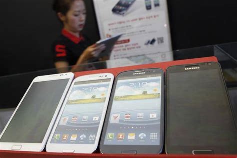 Samsung Posts Record Q3 Smartphone Shipments Mint