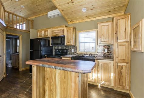 Select from a wide variety of optional interior and exterior features to truly design your own custom dream cabin. The Cedar Sided Cabin Model - Park Model for Sale in ...