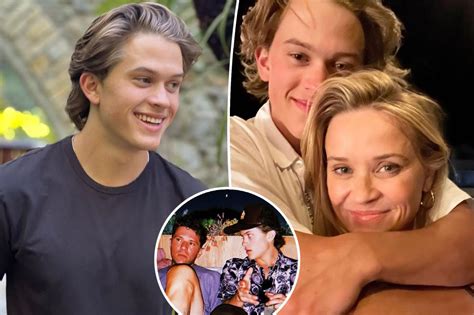 Reese Witherspoon Ryan Phillippe Celebrate Son Deacons 19th Birthday