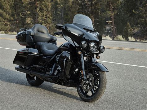 Financing offer available only on new harley‑davidson® motorcycles financed through eaglemark savings bank (esb) and is subject to credit approval. New 2020 Harley-Davidson Ultra Limited | Motorcycles in ...