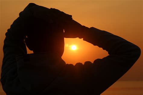 Perempuan siluet wanita gadis bayangan hitam orang orang orang seksi tubuh. gambar-gambar siluet: gambar siluet