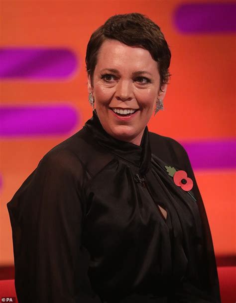 Olivia Colman Cant Remember Winning Her Oscar Because She Was Too