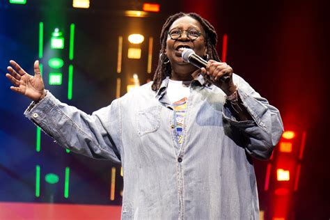 The View Co Host Whoopi Goldberg Gives Glimpse Of Great Granddaughter