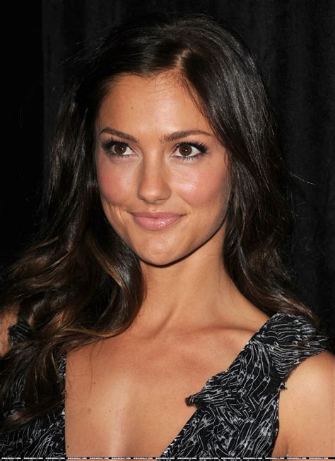 Minka Kelly Style Hairstyles And Dresses In All Beauty