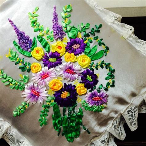 Ribbon embroidery – Simple Craft Ideas