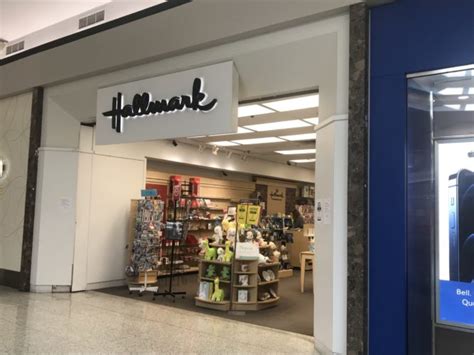 纪念品礼品店Hallmark » 蒙特利爾華人資訊網