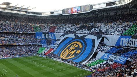 Последние твиты от أخبار انتر ميلان (@inter2015). رسميا.. إنتر ميلان يكشف عن قميصه الجديد للموسم المقبل ...