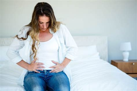 Pregnancy Bloating And Gas Causes Of Pregnancy Bloating And How To Prevent It Huggies Sg