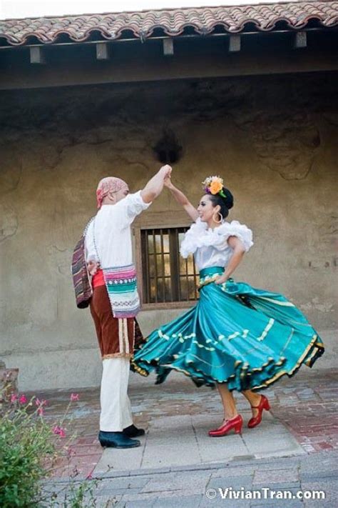 Chiapas Ballet Folklorico Dress Love The Red Shoes Folklorico Dresses