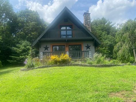 4 Center Hill Rd Barkhamsted Ct 06063 Mls 170584934 Redfin