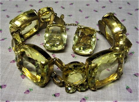 Citrine Faceted Glass Bracelet And Earrings Gold Tone Metal Vintage