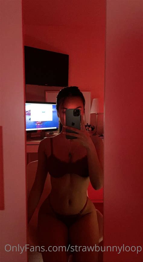 Lily Luen Strawberrybunnyloop Nude Leaked Photos Pinayflixx