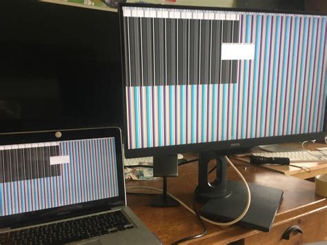 Macbook Pro And Benq Monitor Glitching When I Connect Hdmi Cable