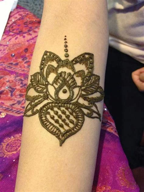 Lotus Flower Henna Design Temporary Tattoo Flower Henna