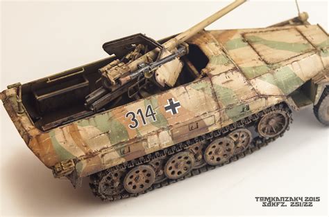 Armorama Sdkfz 25122 Halftrack Pak40 75mm Dragon 135 Camouflage