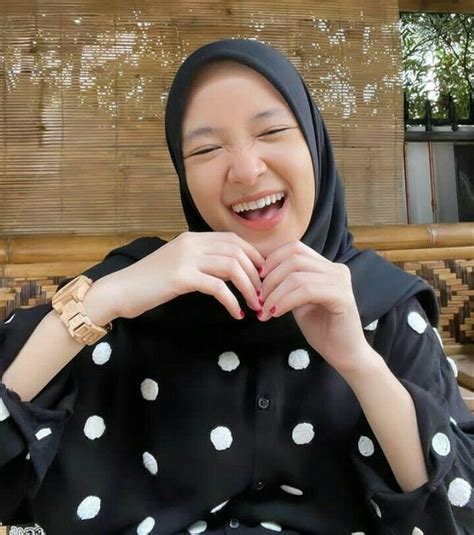 Mau Di Kocok Pake Tangam Nissa Ga Model Pakaian Hijab Wanita Cantik Foto Gadis Cantik