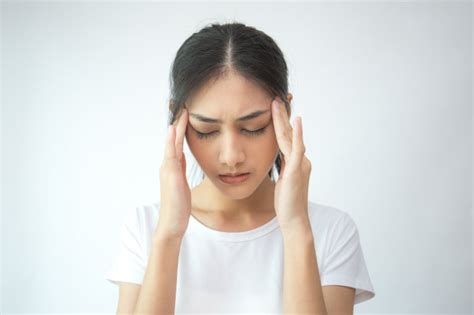 5 Penyebab Sakit Kepala Belakang Yang Mungkin Pernah Anda Alami