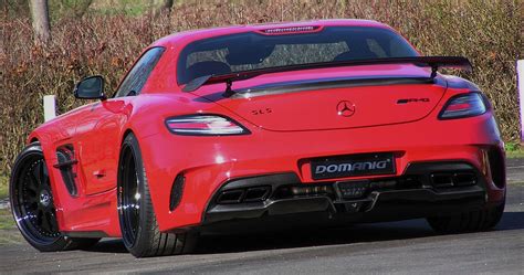 The new sls amg black series has received new chassis and suspensions. Domanig Mercedes-Benz SLS AMG Black Series Brings the Heat