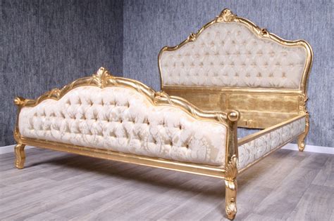 Ihr neues bett bequem online bestellen. Barock Bett Grazia belegt mit Blattgold | Betten ...
