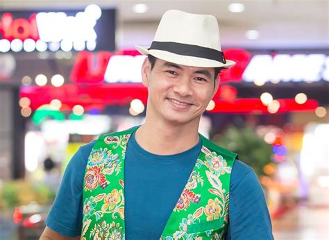 Gala cười 2017 full hd. Chiều cao và Tiểu sử của Xuân Bắc