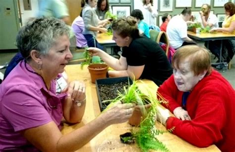 Chicago Botanic Gardens Horticultural Therapy Session Mount Saint