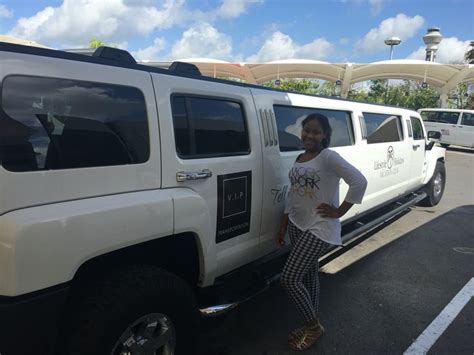 Cancun Mx Tell It Only To Your Best Friends Limo Pickup Arrival