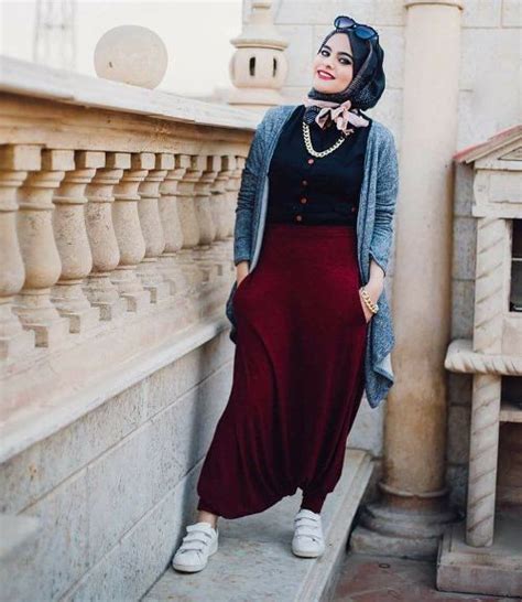 Yoga Pants With Hijab Flowy And Cute Hijab Outfits Just Trendy Girls