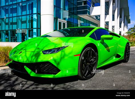 Bright Green 2015 Lamborghini Huracan Stock Photo Alamy