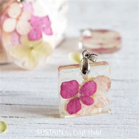 How To Make Resin Jewelry With Flowers Sustain My Craft Habit