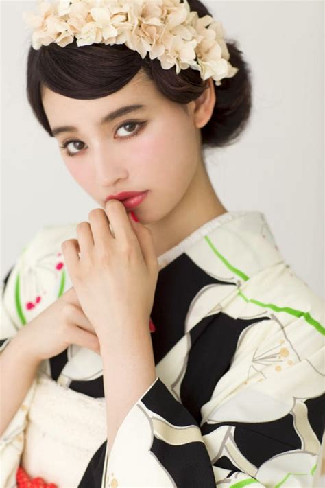全9スタイル！2017年版】最新振袖に似合う成人式当日＆前撮り用の 成人式ヘアメイク japanese beauty hacks long sleeve kimono hair