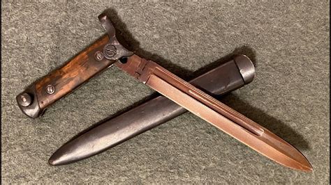The Italian M1938 Folding Bayonet Youtube